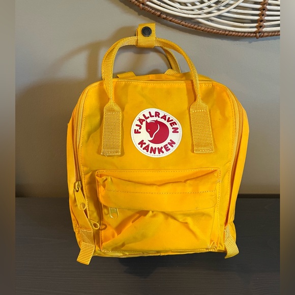 Fjallraven Kanken Mini Backpack - Picture 2 of 7